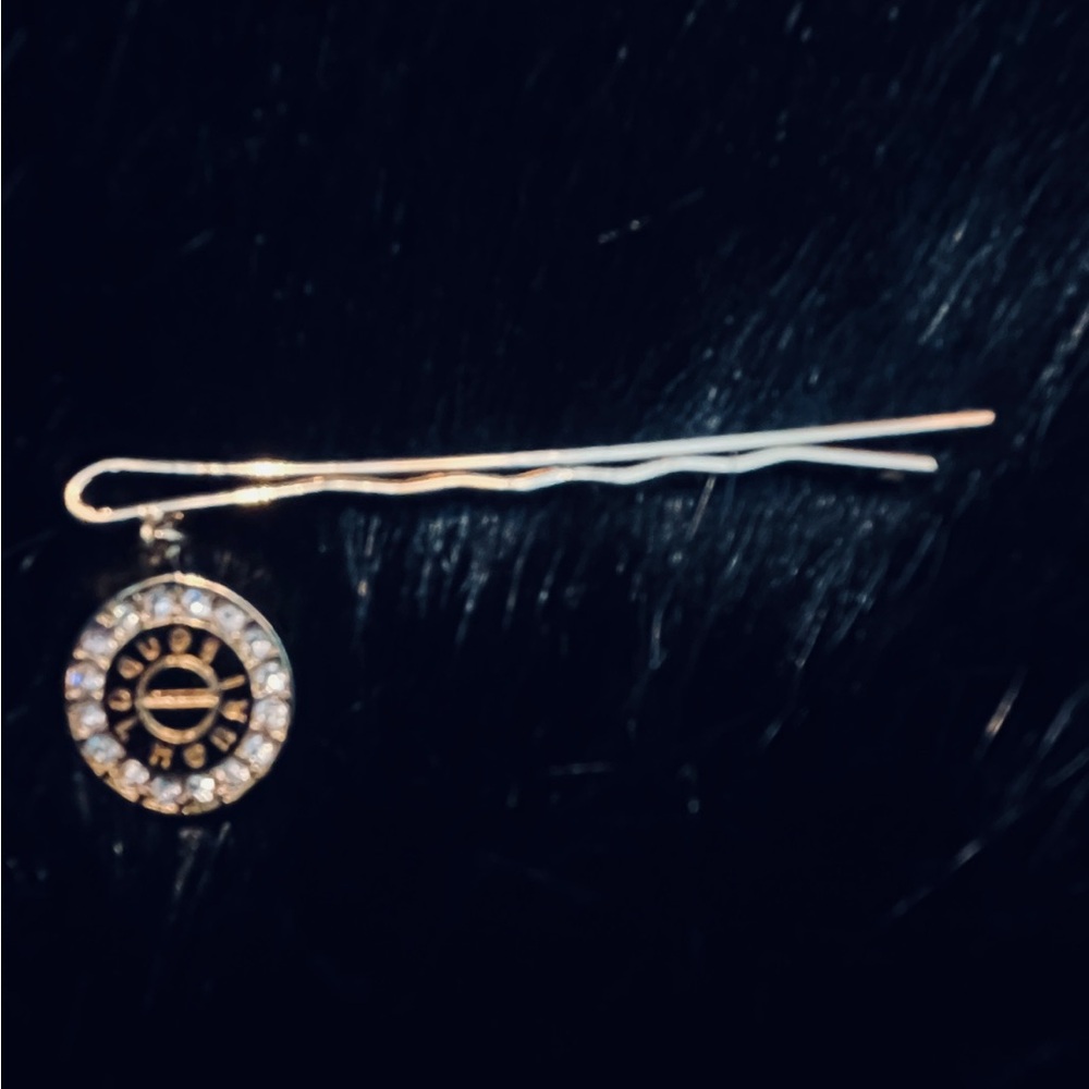 Henri Bendel Vintage Hair Clips - Picture 2 of 5